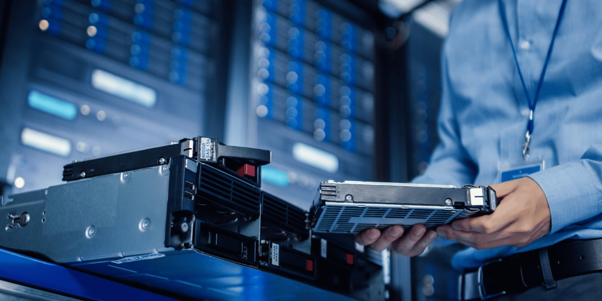 Naviguer dans le labyrinthe du concept de la Sauvegarde en tant que Service | BaaS : Résilience des TI hybrides avec Compugen